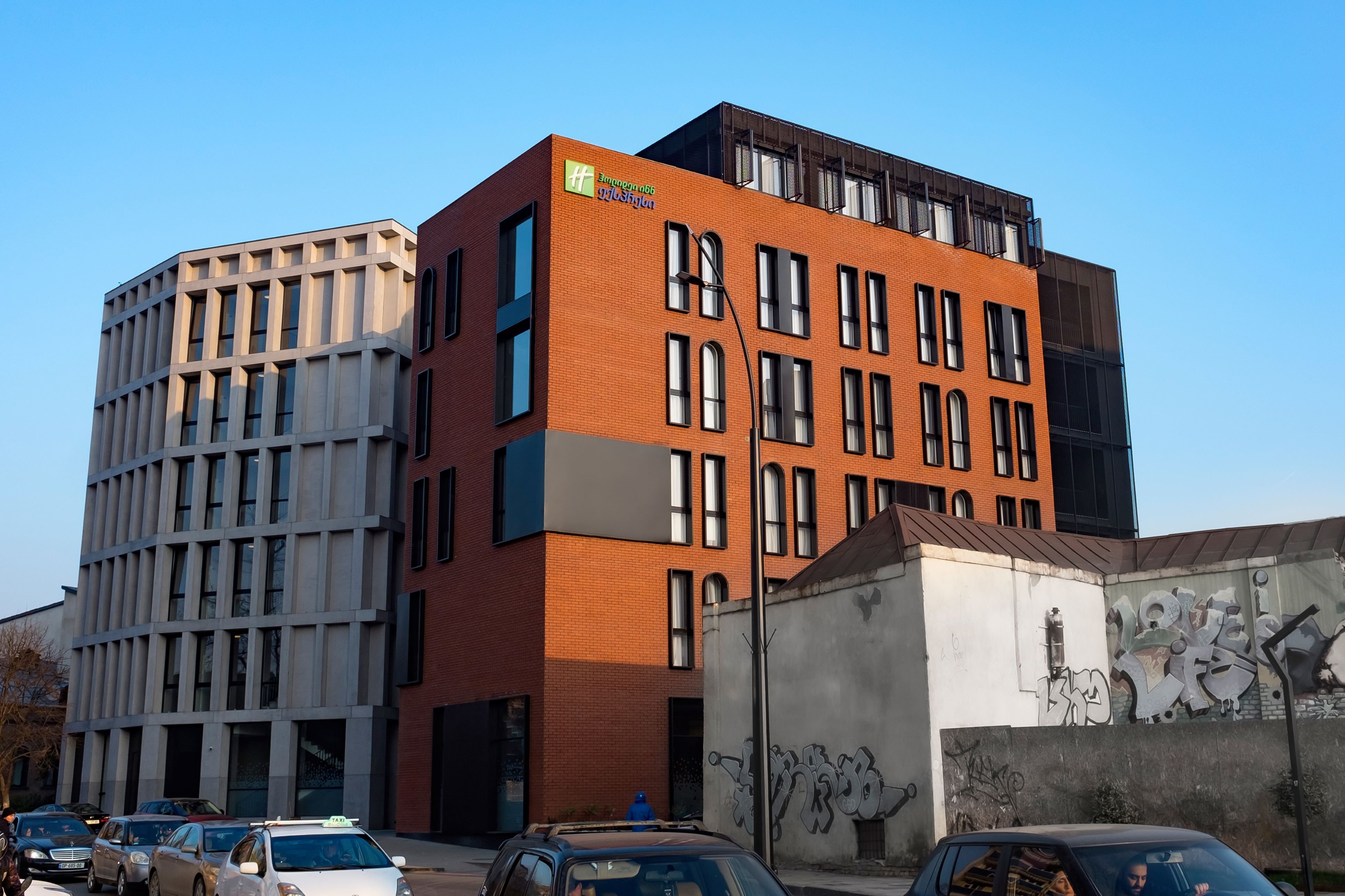 holiday inn express tbilisi avlabari an ihg hotel