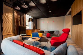 holiday inn express tbilisi avlabari an ihg hotel