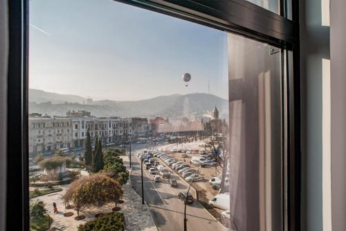 holiday inn express tbilisi avlabari an ihg hotel