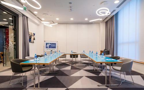 holiday inn express tbilisi avlabari an ihg hotel