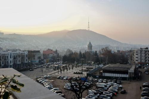 holiday inn express tbilisi avlabari an ihg hotel