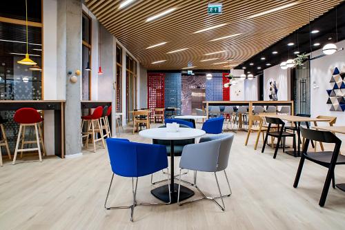 holiday inn express tbilisi avlabari an ihg hotel