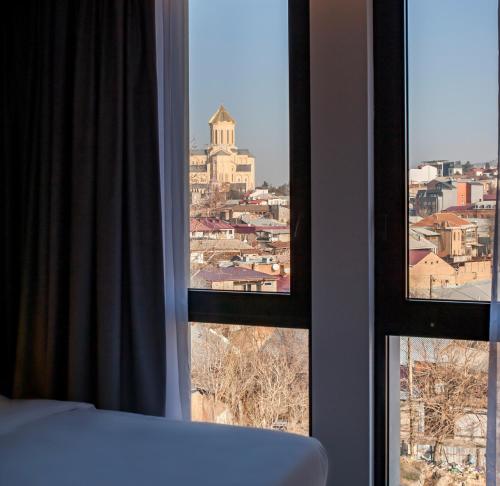 holiday inn express tbilisi avlabari an ihg hotel