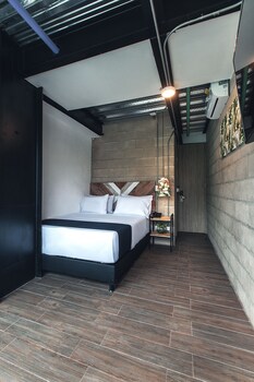 hotel lleras park concept