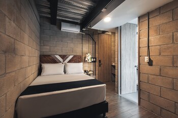 hotel lleras park concept