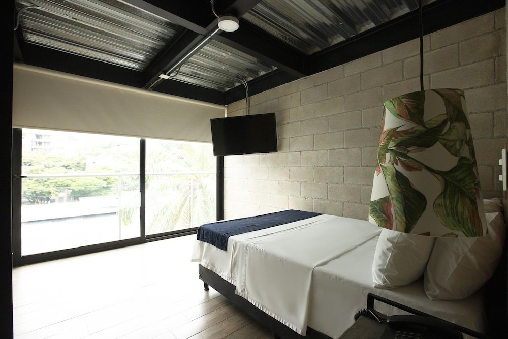 hotel lleras park concept