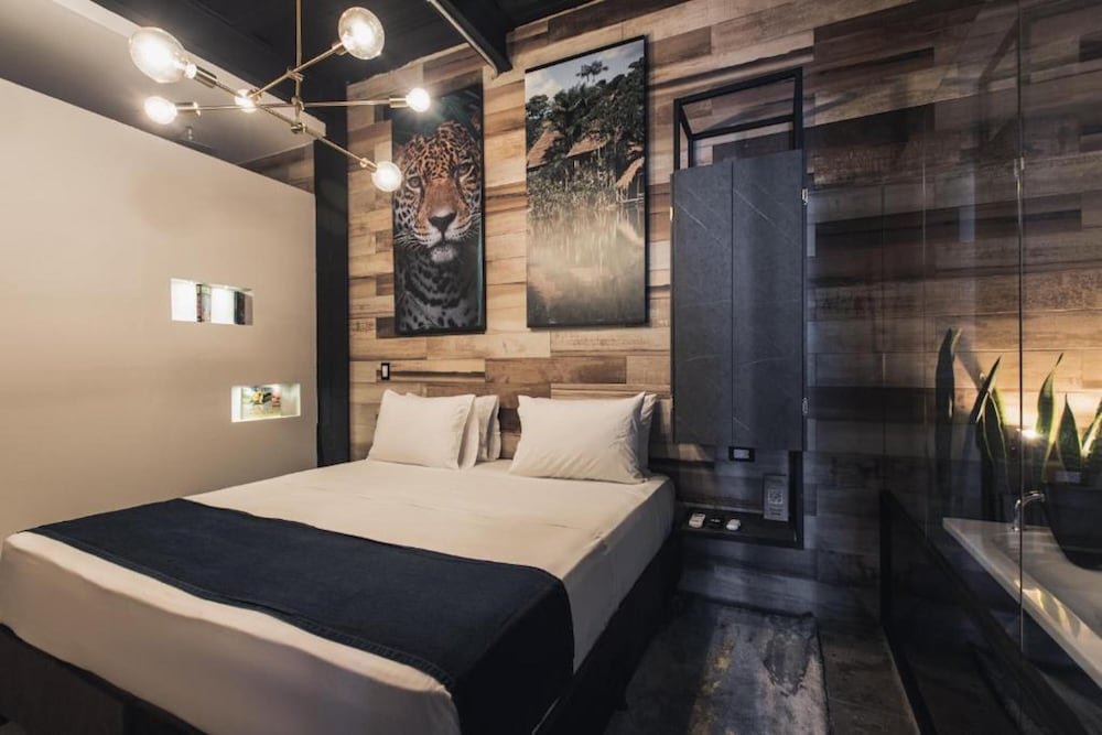 hotel lleras park concept