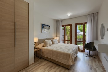 aphrodite hills residences premium apartments