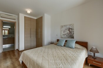 aphrodite hills residences premium apartments
