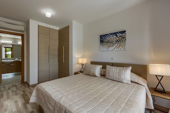 aphrodite hills residences premium apartments