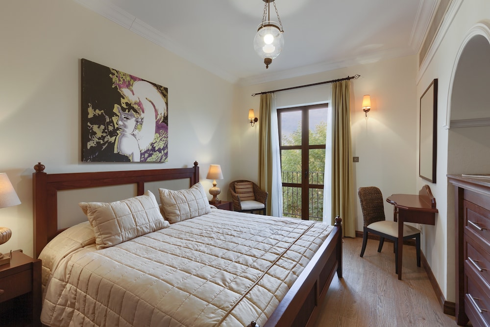aphrodite hills residences premium apartments
