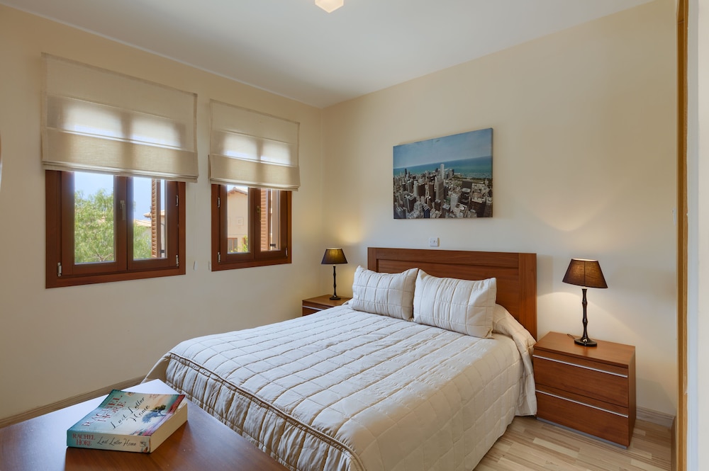 aphrodite hills residences premium apartments