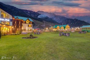 hotel devine inn sonamarg