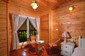 sitou floras house bandb