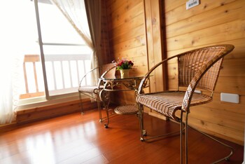sitou floras house bandb