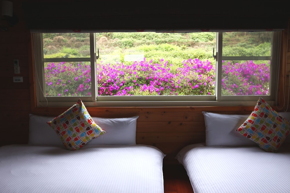 sitou floras house bandb