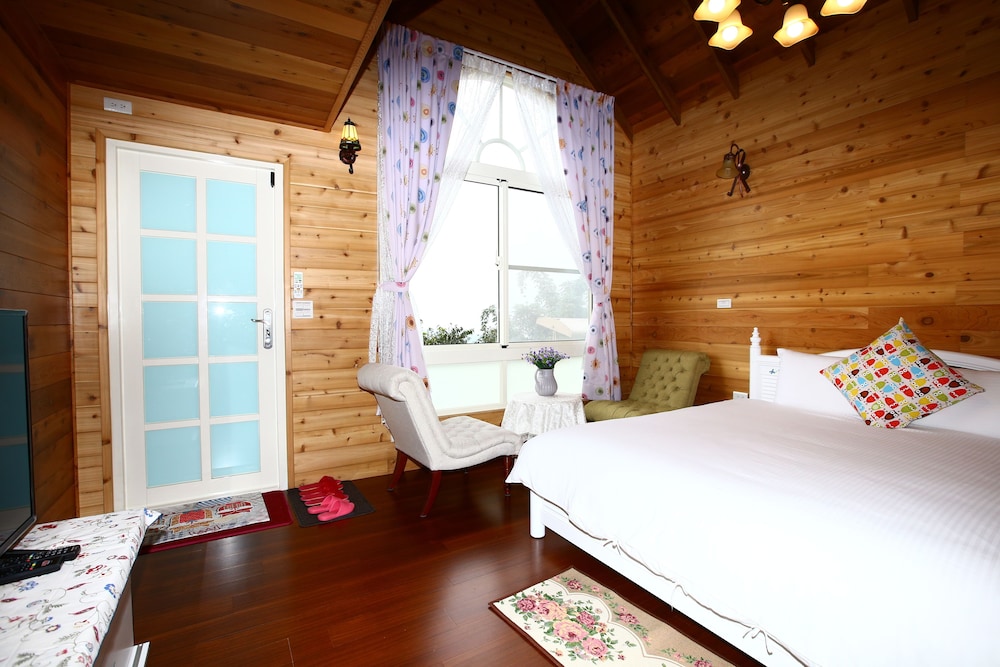 sitou floras house bandb