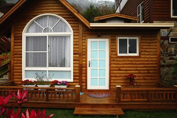 sitou floras house bandb