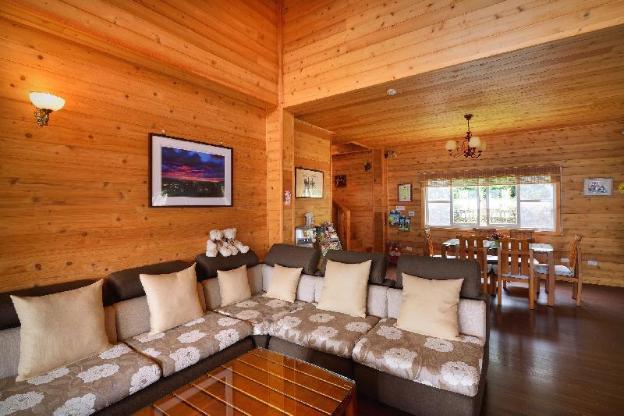 sitou floras house bandb