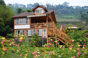 sitou floras house bandb