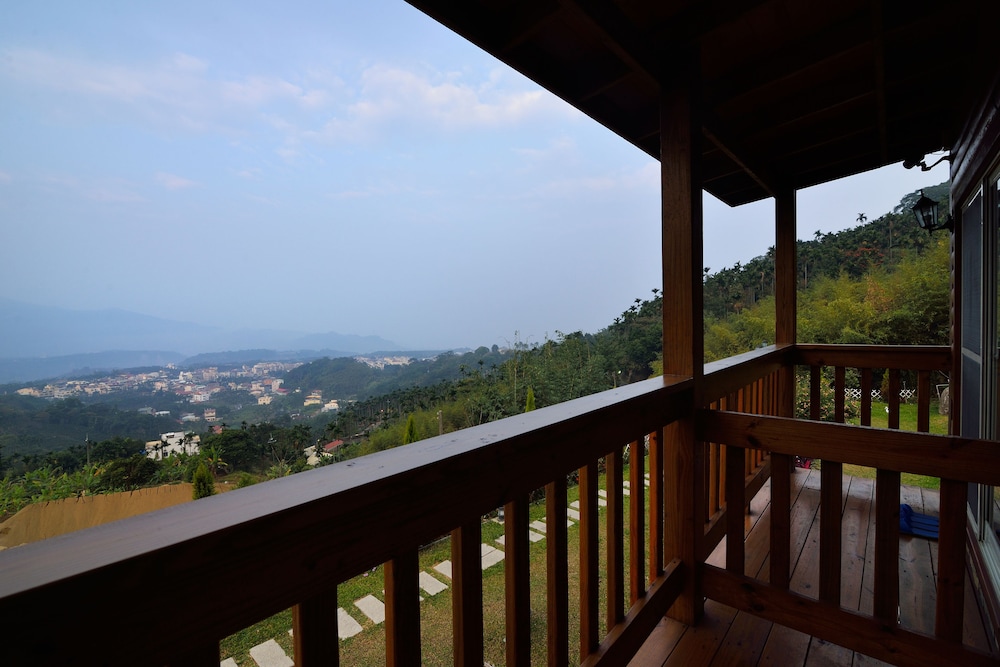 sitou floras house bandb