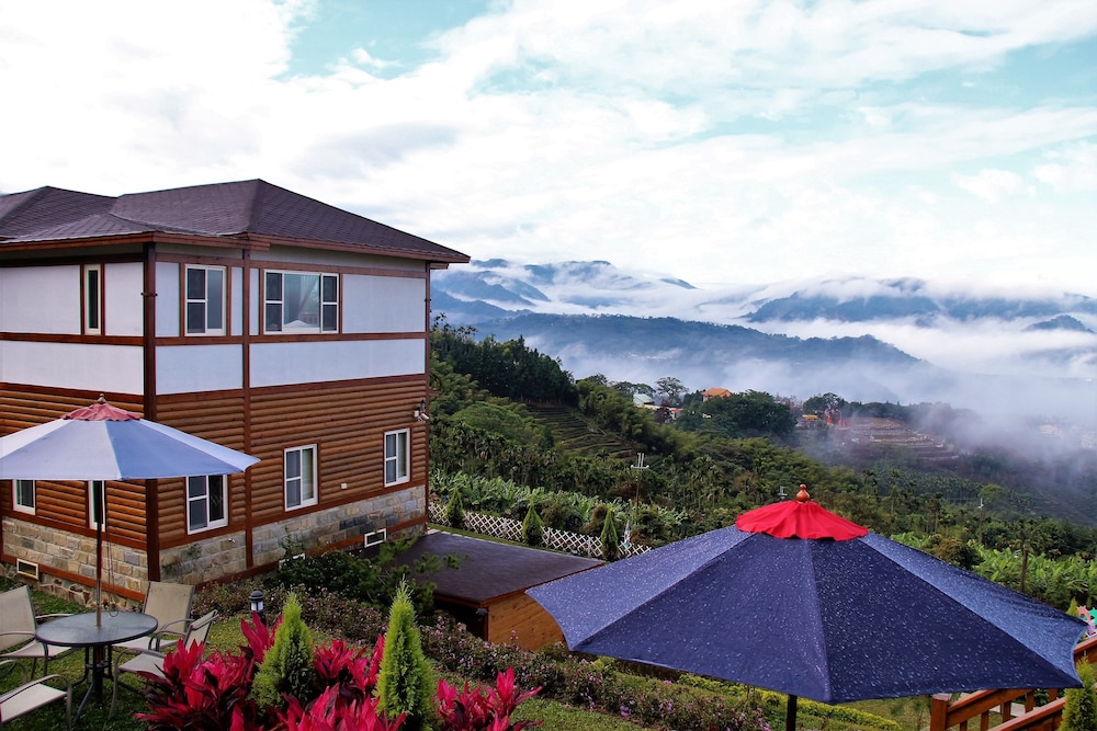 sitou floras house bandb