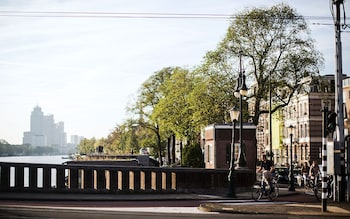 sweets nieuwe amstelbrug