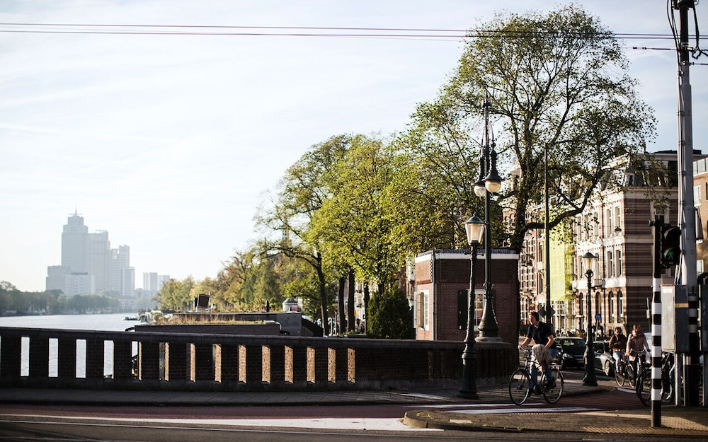 sweets nieuwe amstelbrug