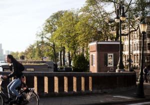 sweets nieuwe amstelbrug