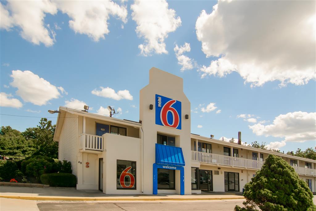 motel 6 leominster ma