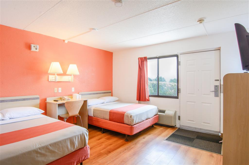 motel 6 leominster ma