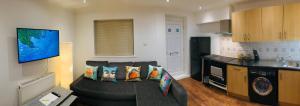 fountain view 1br flat free parking