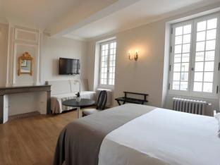 Hotel Du Midi,Provence>>Orange,2 star