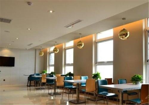 jinjiang metropolo hotel qingdao xinduxin cade pla