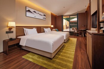 guangdong hot spring hotel