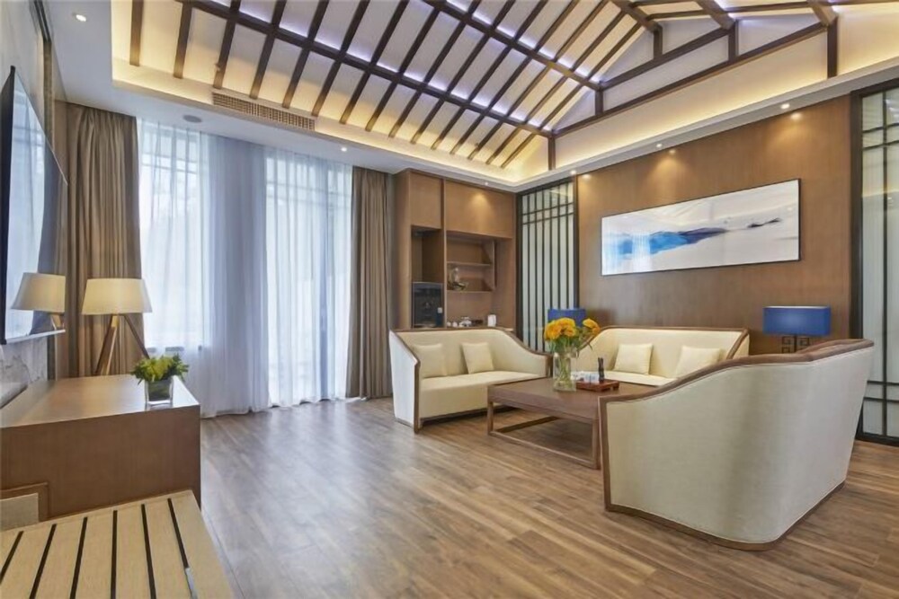 guangdong hot spring hotel