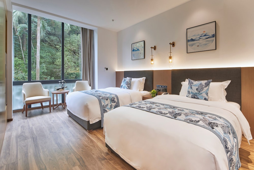 guangdong hot spring hotel