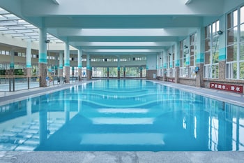 guangdong hot spring hotel