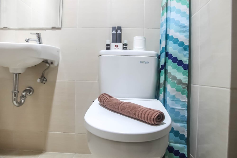 spacious 1 br at the oasis cikarang apartment