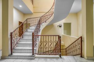 reddoorz plus near rsud dr pirngadi medan 2 hostel