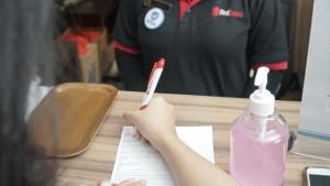 reddoorz plus bitung city center