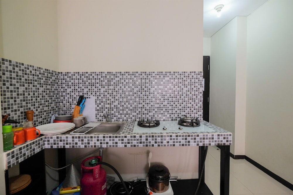 garden view studio at nifarro park apartment