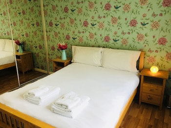 apple perch 2br flat free parking