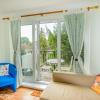 apple perch 2br flat free parking
