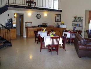 oyo hotel lebanon mo i 44
