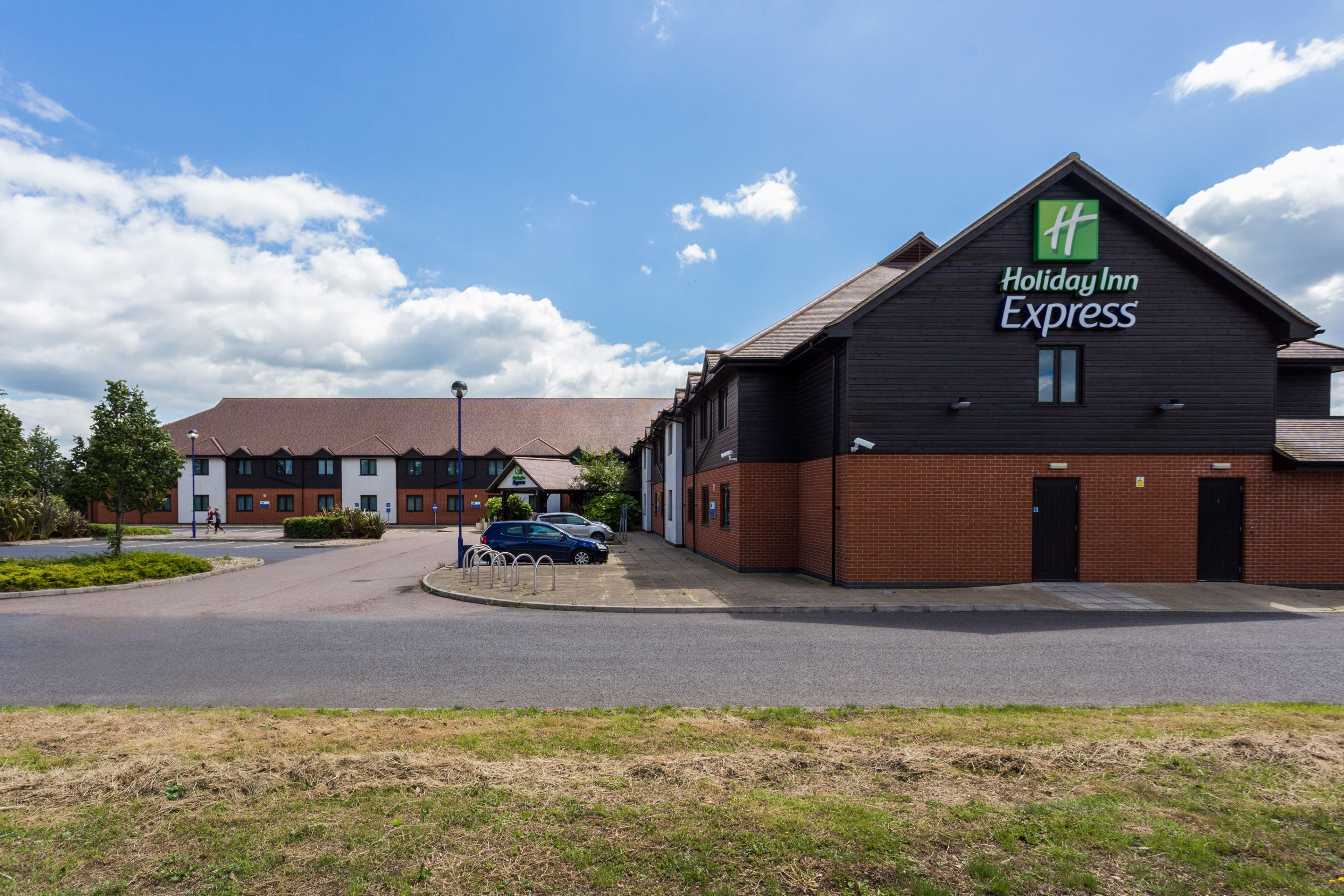 Holiday Inn Express Colchester By Ihg,Dedham>>Colchester,3 star