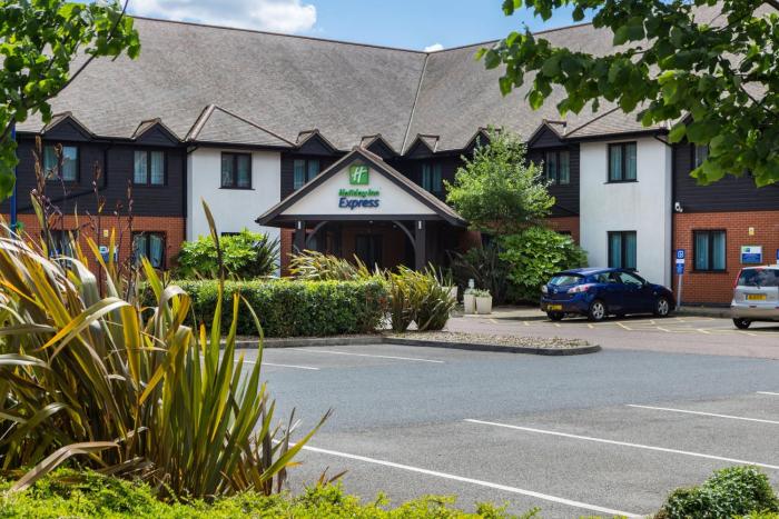 holiday inn express colchester by ihg