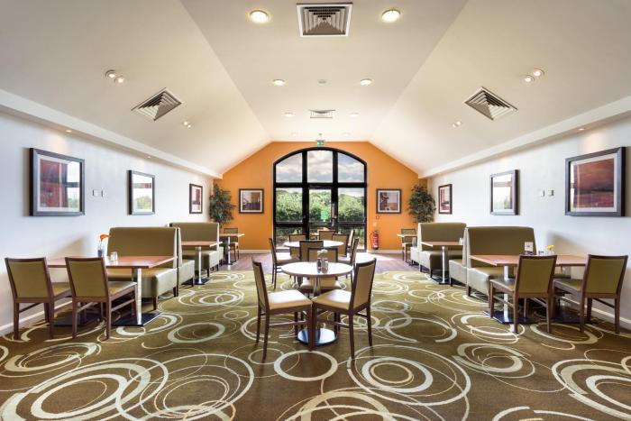 holiday inn express colchester by ihg
