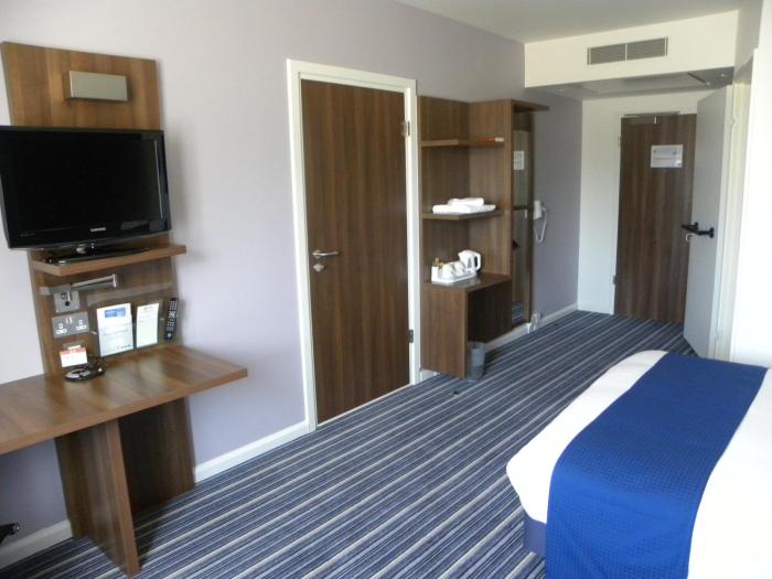 holiday inn express colchester by ihg