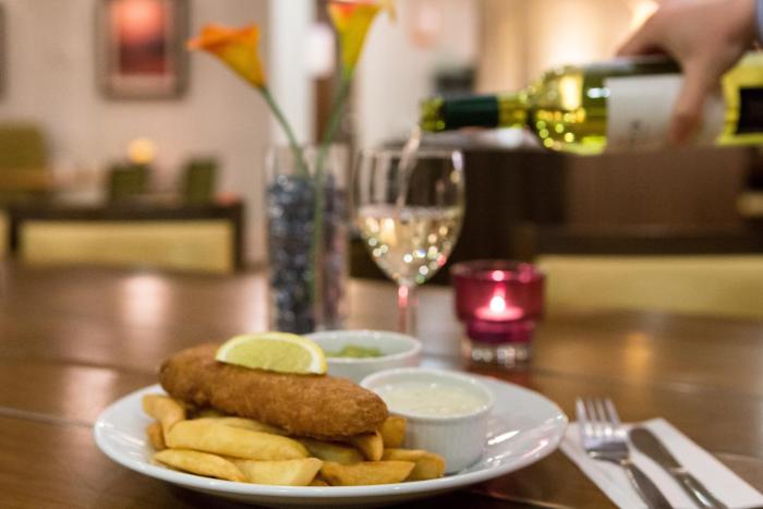 holiday inn express colchester by ihg